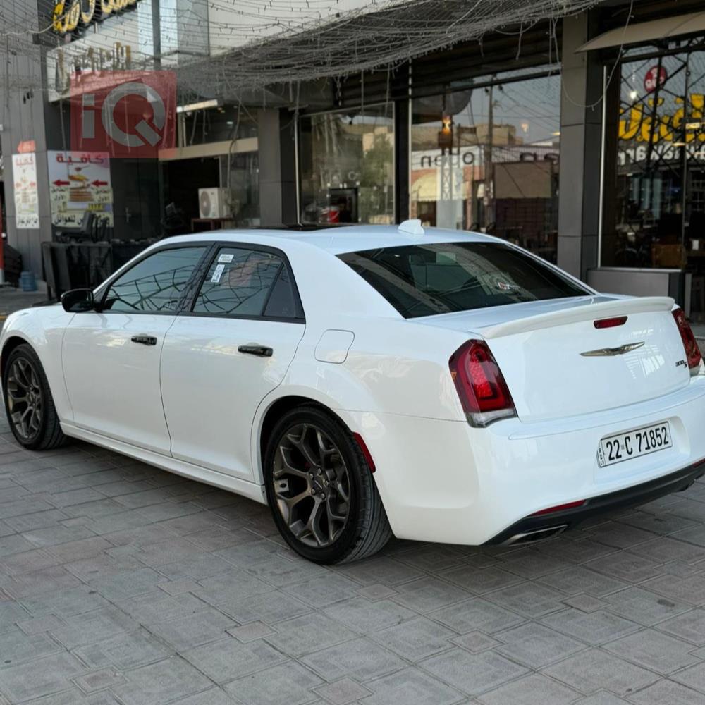 Chrysler 300